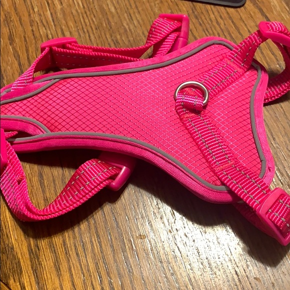 Dog Harness size small - Picture 3 of 8